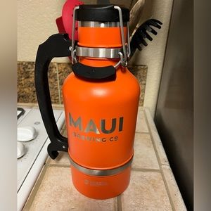Maui Brewery Company Growler 640z